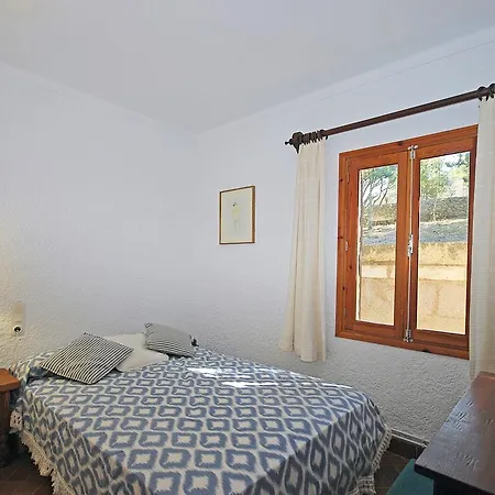 Holiday home Garrovera